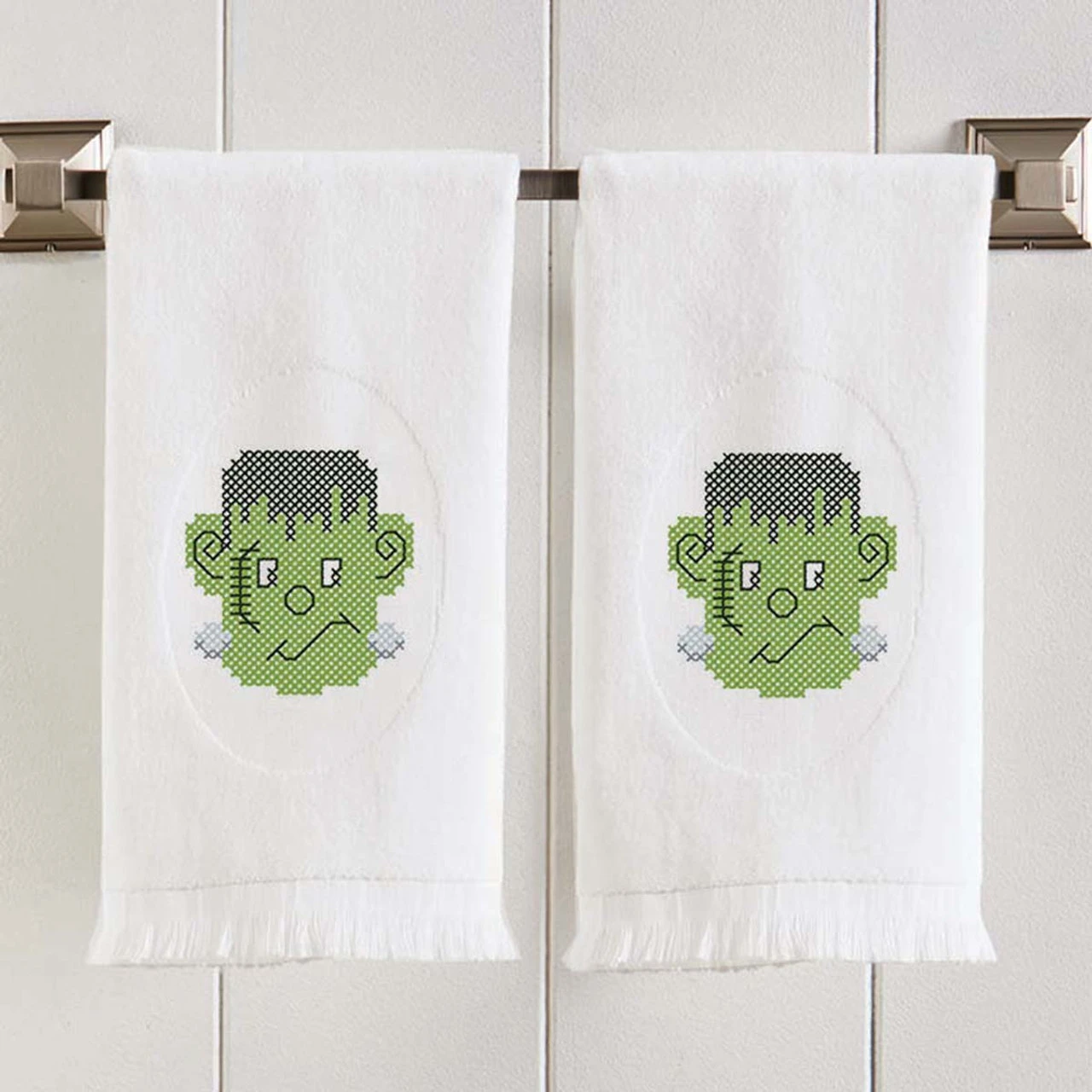 Herrschners Frankie Terry Towel Pair Stamped Cross-Stitch