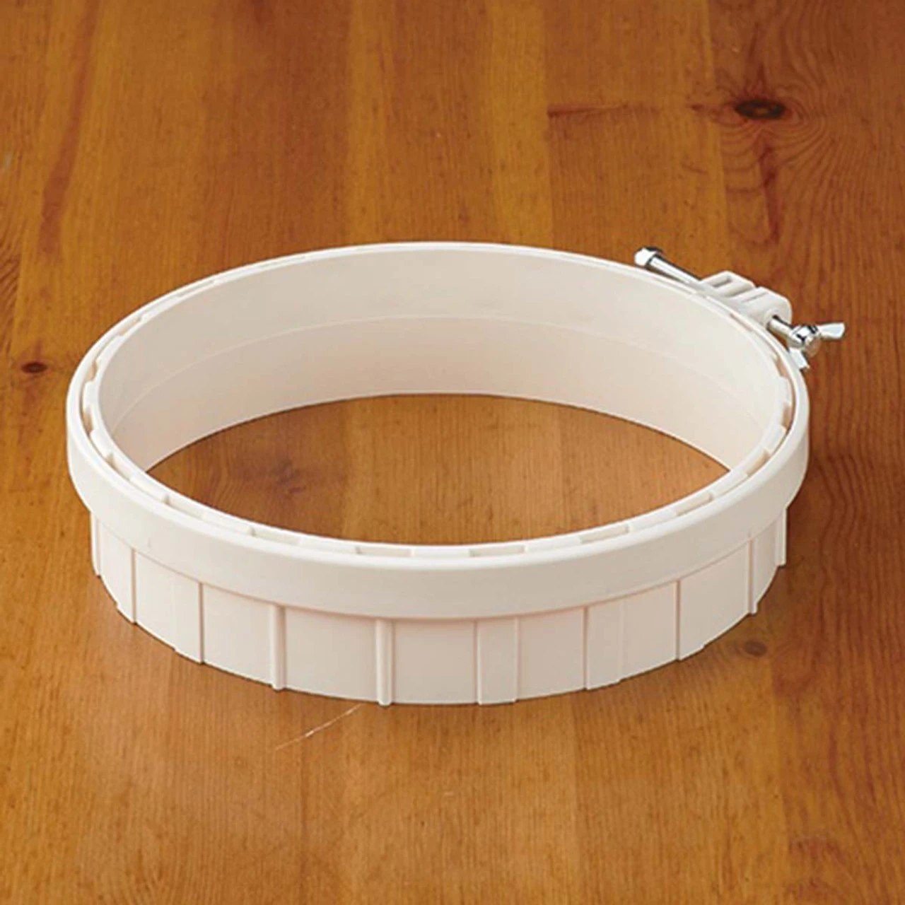 Clover Punch Needle Hoop - Image 4