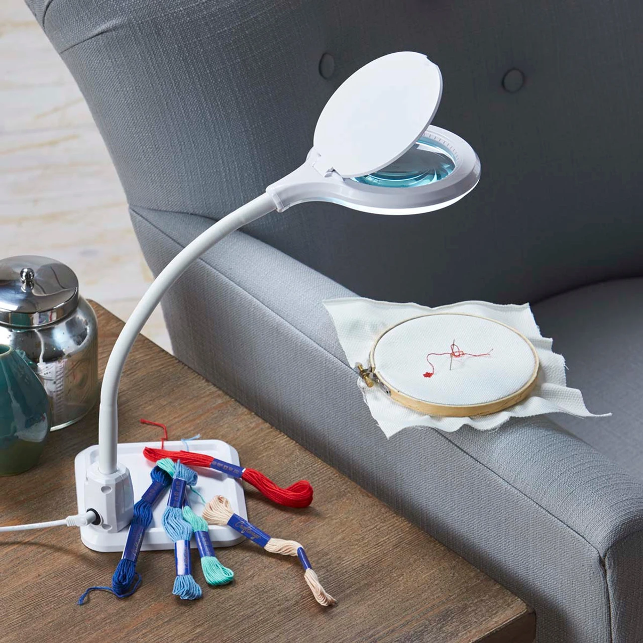 Herrschners Convertible LED Light & Magnifier - Image 3