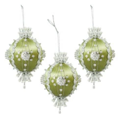 Herrschners Snowy Evergreen Ornament Kit
