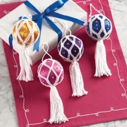 Herrschners Holiday Brights Macrame