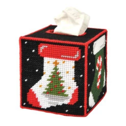 Herrschners Hanging The Stockings Tissue Box Plastic Canvas Kit