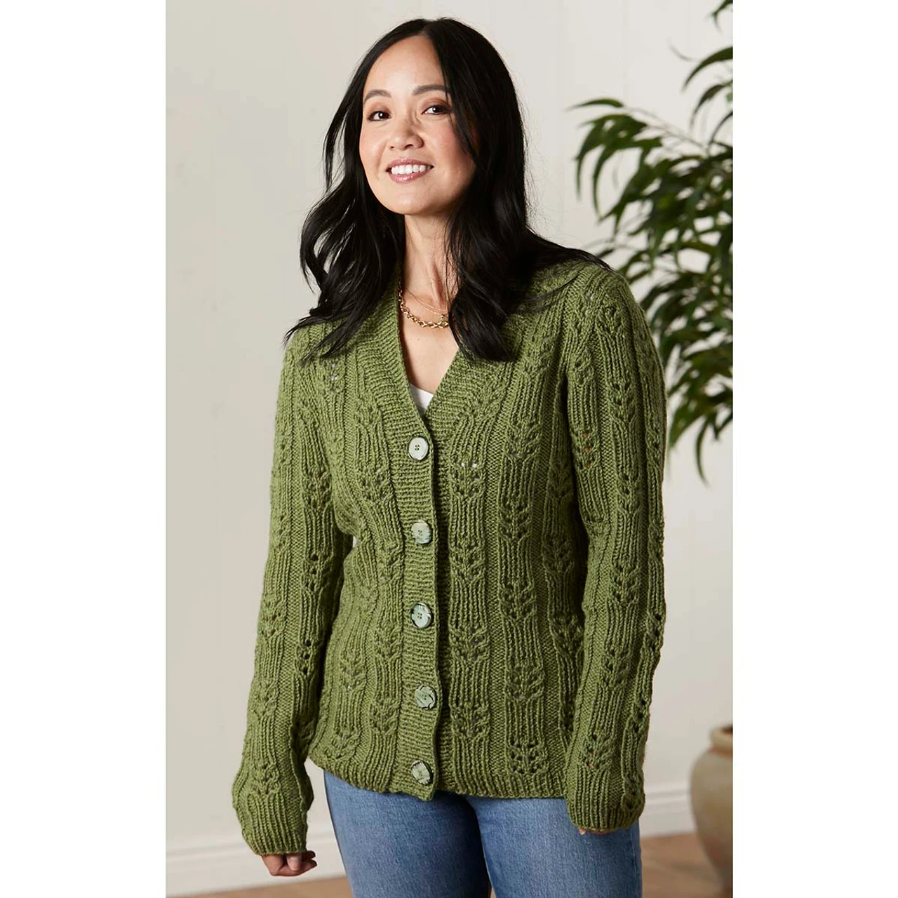 Tsavorite Cardigan Knit Yarn Kit