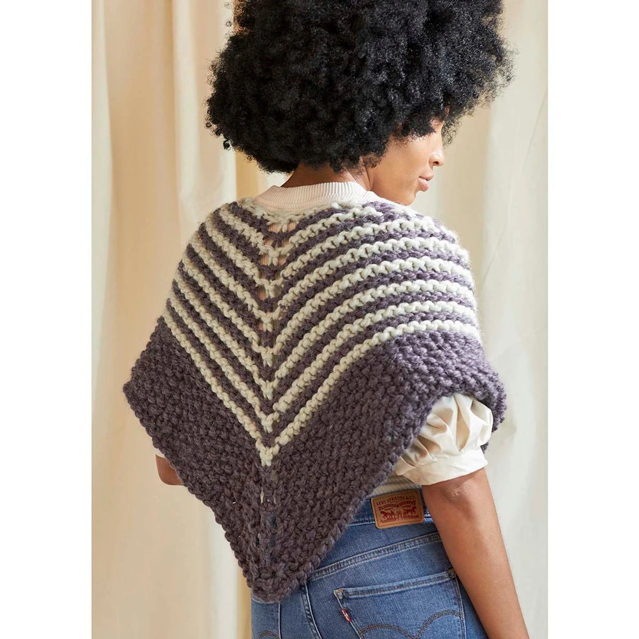Universal Yarn Dappled Shawl Knit Kit - Image 2